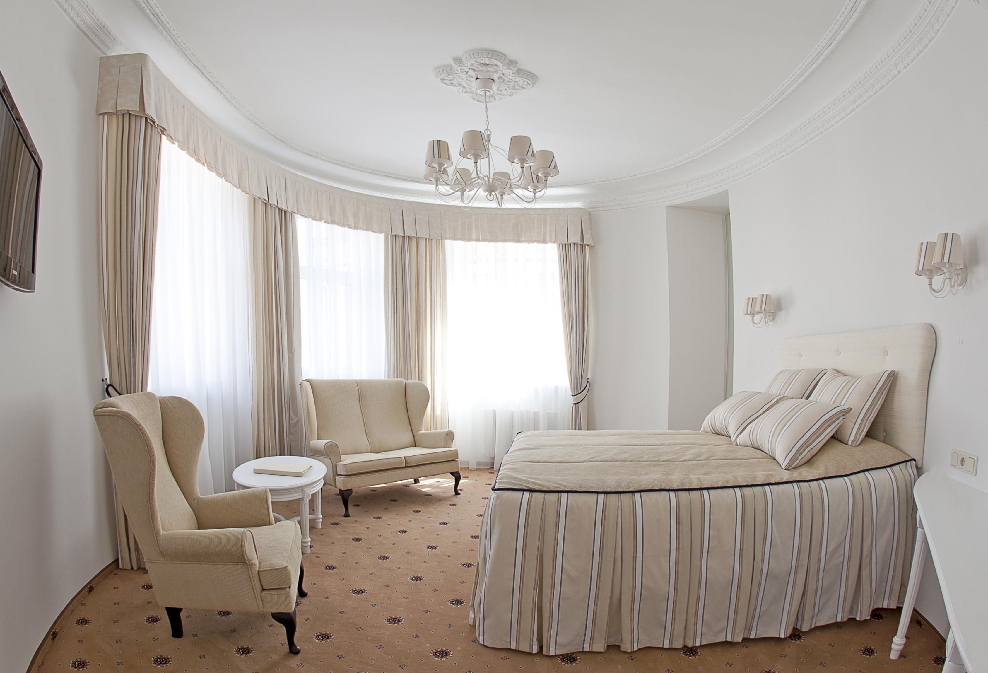 Hestia Draugi Hotelli 4*